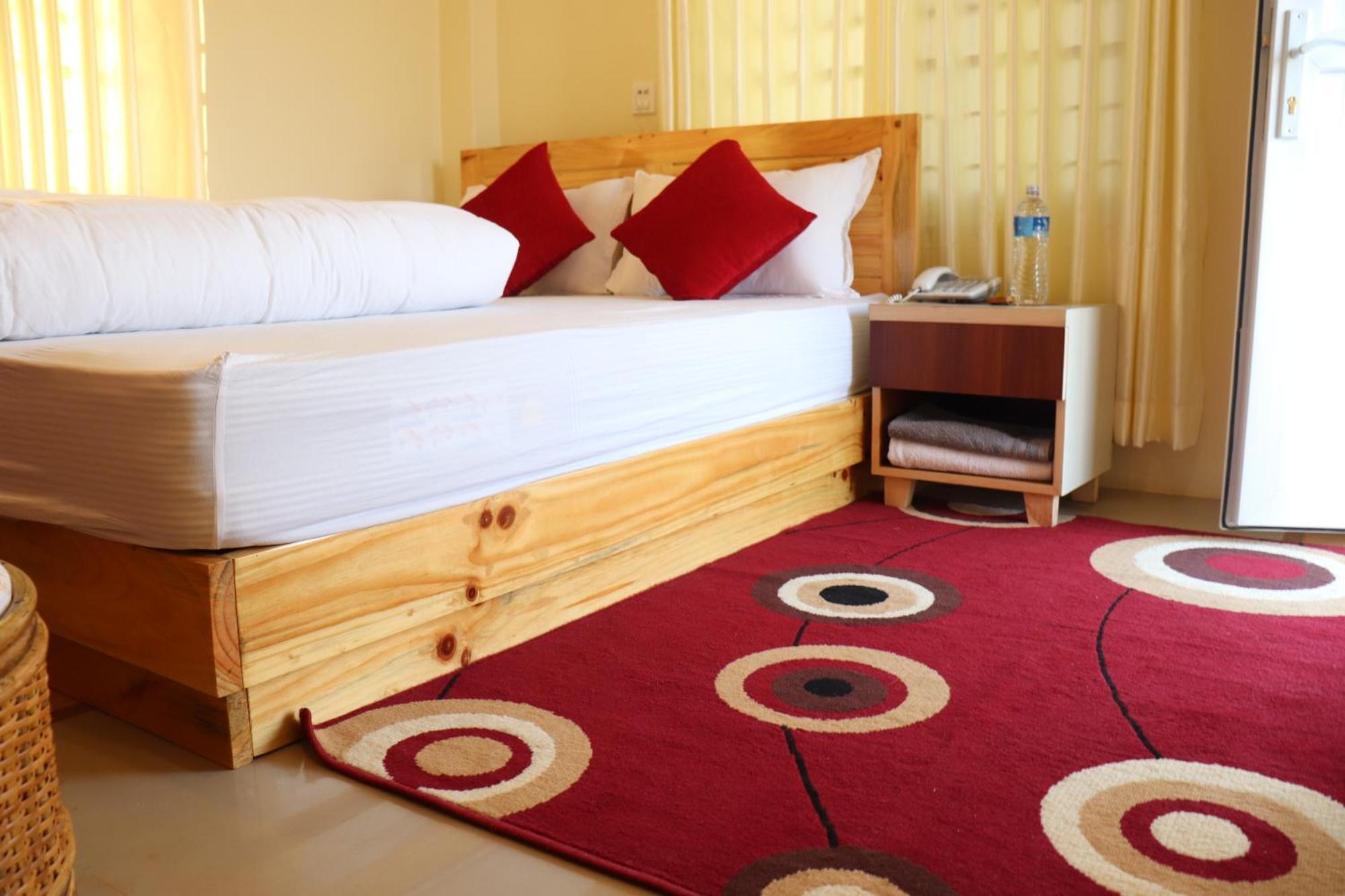 Hotel Young'S Stupa Ranipauwa Ngoại thất bức ảnh