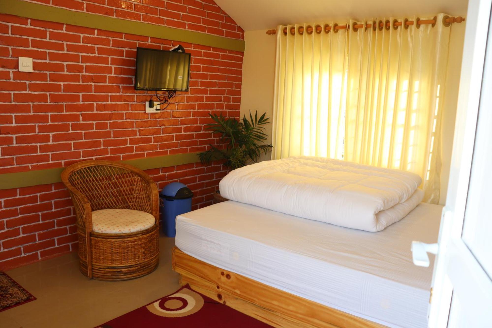 Hotel Young'S Stupa Ranipauwa Ngoại thất bức ảnh