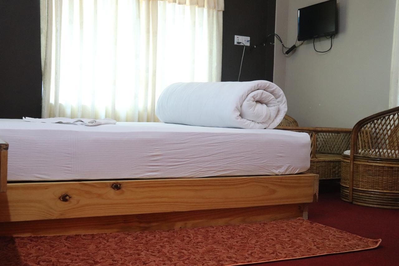 Hotel Young'S Stupa Ranipauwa Ngoại thất bức ảnh