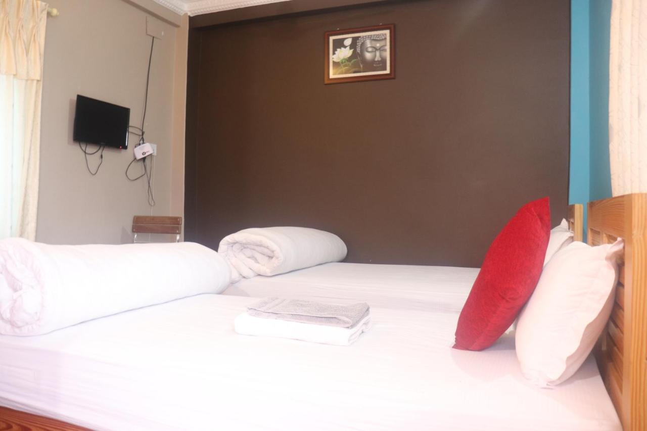 Hotel Young'S Stupa Ranipauwa Ngoại thất bức ảnh